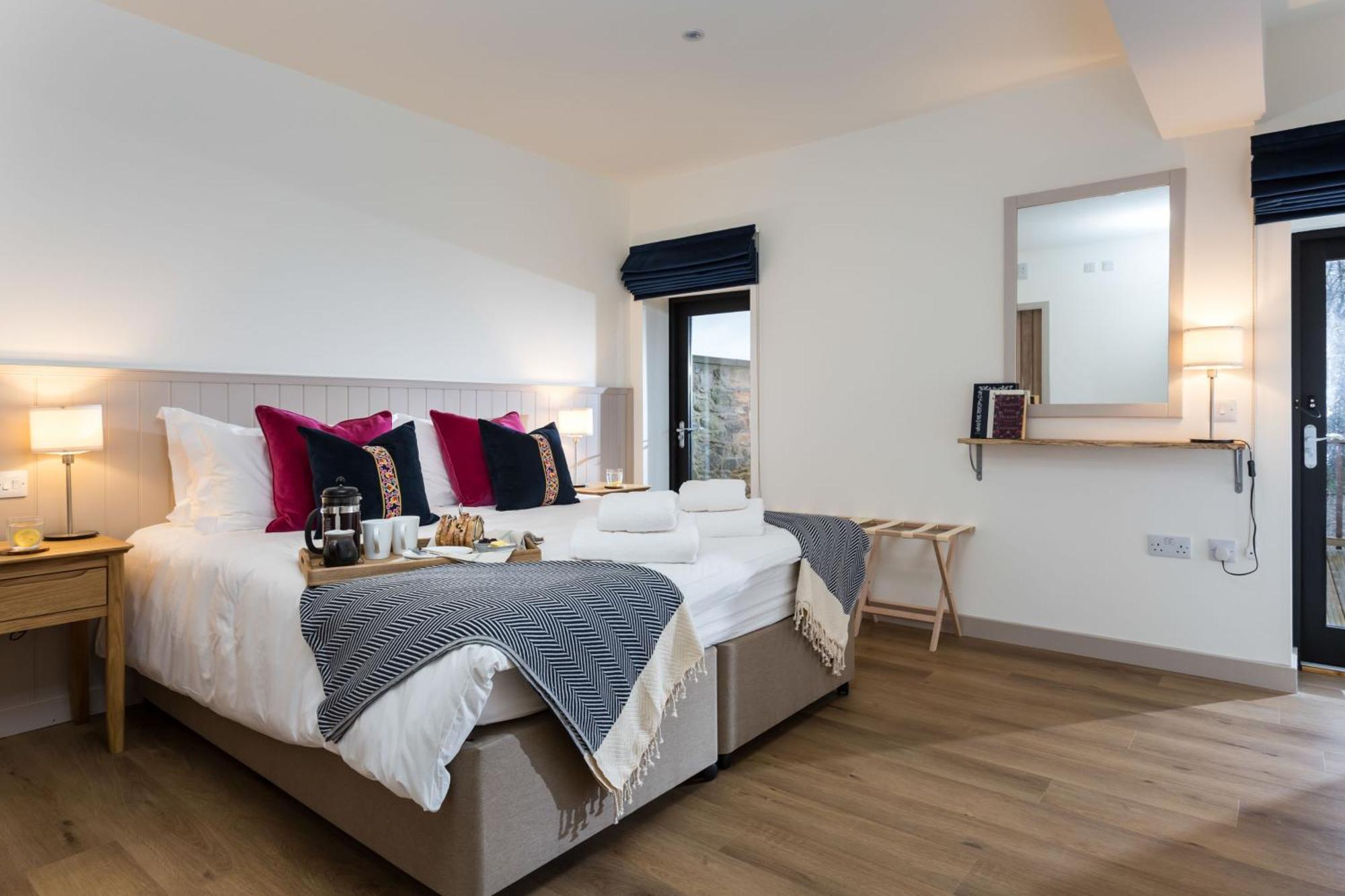 The Barn At Plas Ashpool Sleeps 8 Llandyrnog Exterior foto